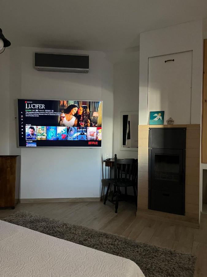 Romantic Apartments シベニク エクステリア 写真