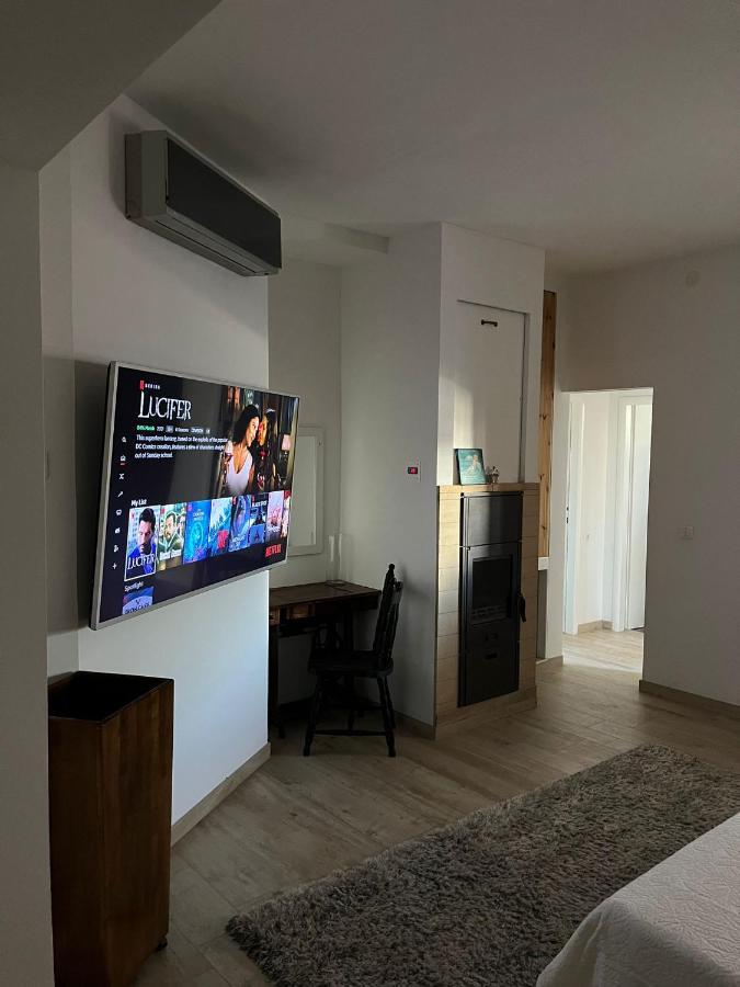 Romantic Apartments シベニク エクステリア 写真