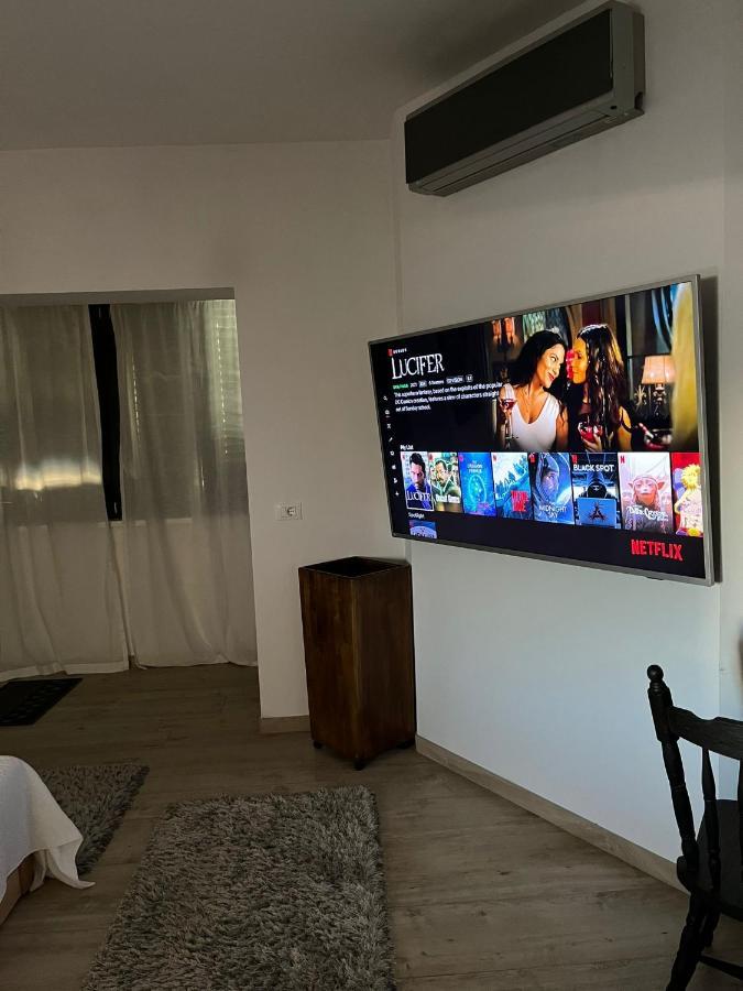 Romantic Apartments シベニク エクステリア 写真