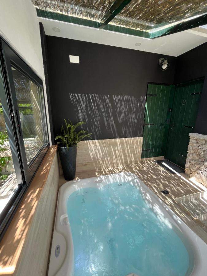 Romantic Apartments シベニク エクステリア 写真
